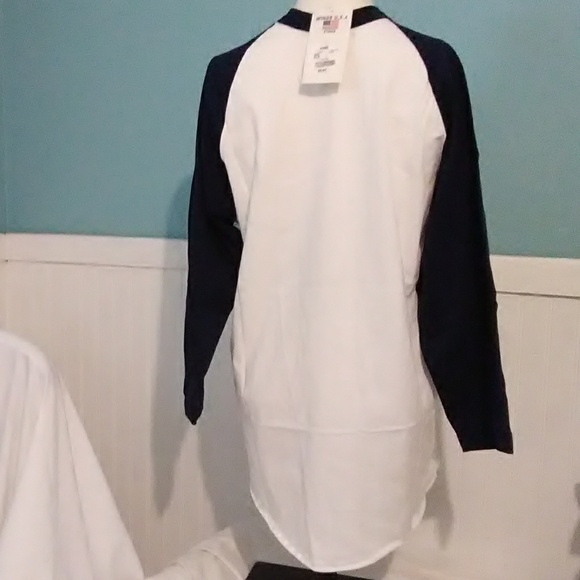 SALE L.A.T Sport 3/4 Sleeve Shirt. Size M - Picture 3 of 6